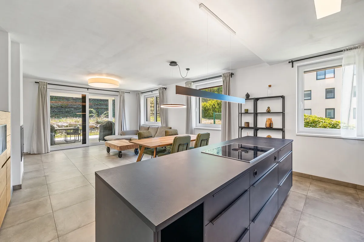 89 m² Neubau-Gartenwohnung mit 528 m² Eigengarten - Ansicht 3