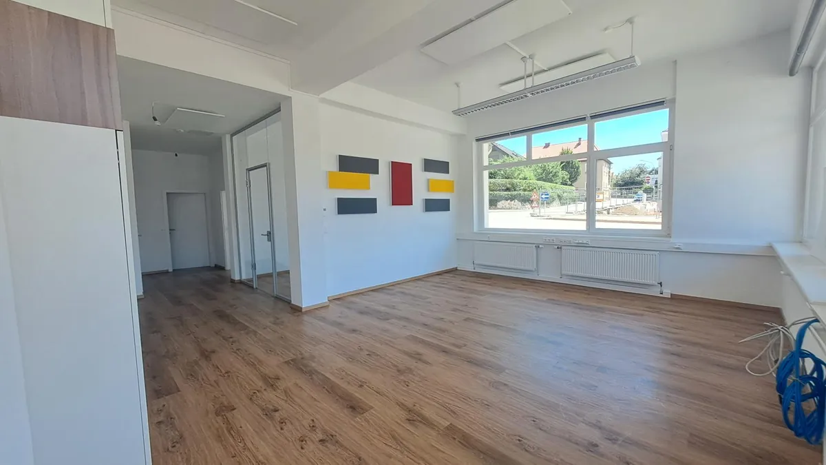 Büro zu mieten in Melk Zentrum, sehr gute Sichtbarkeit! – pohled 3