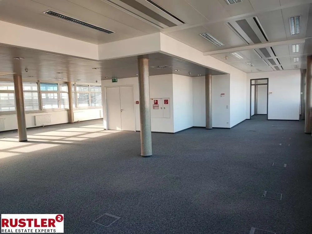 Perfekt angebunden und top aufgeteilt | Bürofläche im T-Center, LANDMARX - View 3