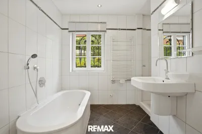 11-Zimmer-Haus kaufen in Linz Land – 243 m², € 640.000 – Bild 10 von 16