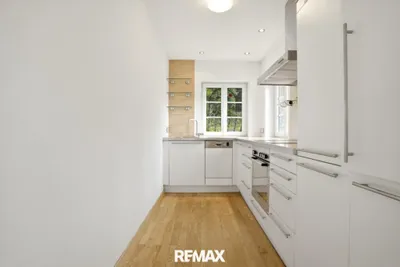 11-Zimmer-Haus kaufen in Linz Land – 243 m², € 640.000 – Bild 6 von 16
