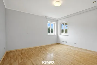 11-Zimmer-Haus kaufen in Linz Land – 243 m², € 640.000 – Bild 7 von 16