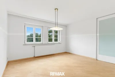 11-Zimmer-Haus kaufen in Linz Land – 243 m², € 640.000 – Bild 12 von 16