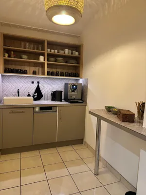 4-Zimmer-Gewerbeimmobilie mieten in Wien – 178 m², € 2.927 – Bild 12 von 18