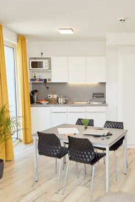 Vollmöbliertes Double Studio L mit All-In Miete in Nähe U2 Donaustadtbrücke – Bild 2