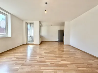 Helle 3-Zimmerwohnung mit Loggia und Garagenplatz – Bild 2