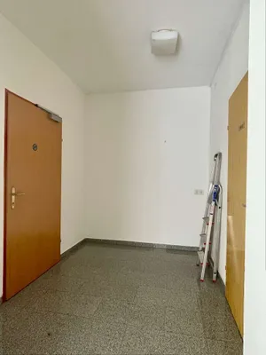 2-Zimmer-Gewerbeimmobilie mieten in Urfahr-Umgebung – 90 m², € 1.318 – Bild 16 von 16