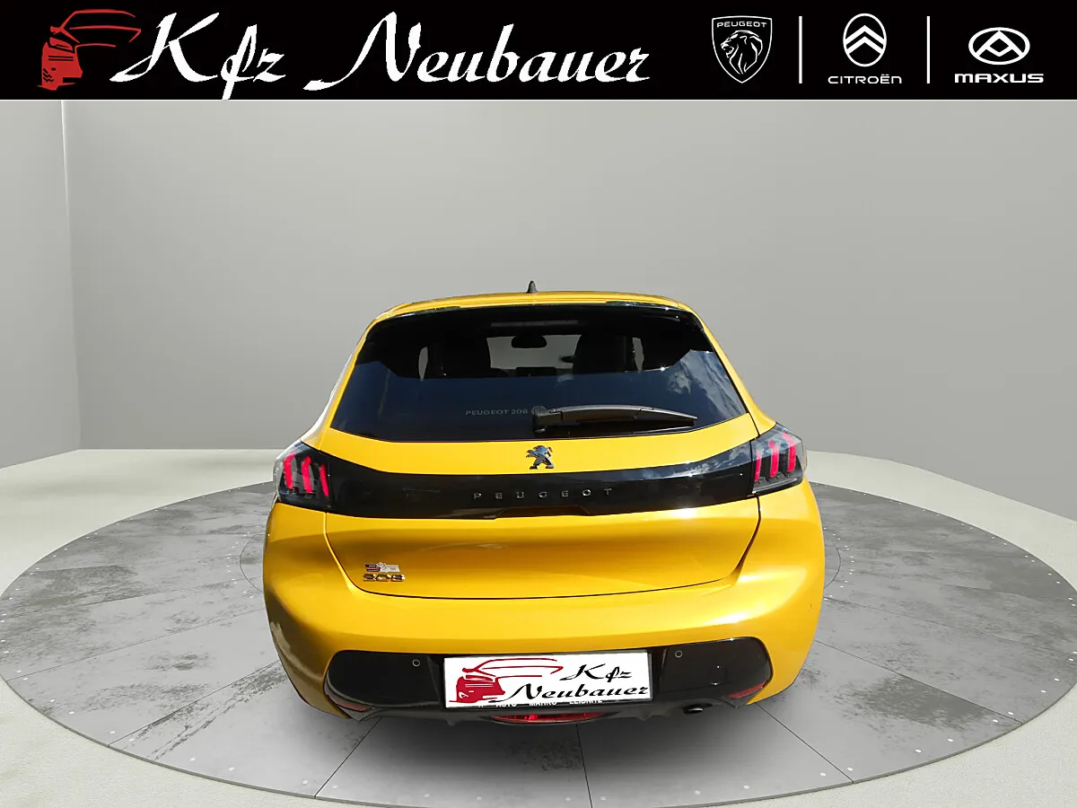 Peugeot 208 1.2 PureTech 100 Allure – Bild 5
