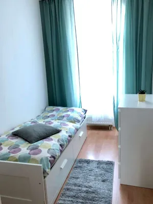 Wohngemeinschaft Zimmer für 1 Person TOP Lage