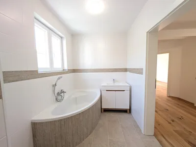 4-Zimmer-Haus kaufen in Bruck an der Leitha – 113 m², € 419.000 – Bild 7 von 10