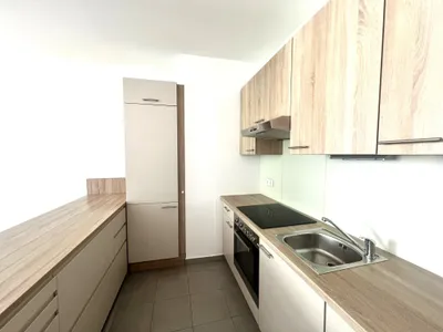 Schöne, helle Dachgeschossterrassenwohnung nahe dem Maurer Hauptplatz (!) – Bild 2