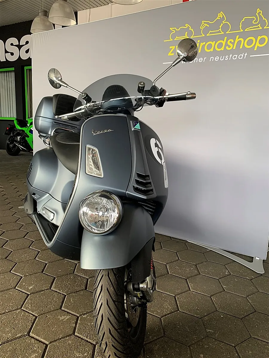 Vespa GTV