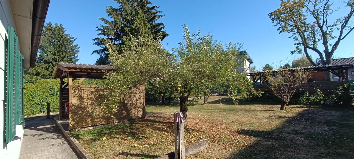 Jetzt zugreifen! 586 m² Grundstück mit Altbestand (ca. 75 m²) | ca. 180 m² Gesamtbaupotenzial | Dichte 0,3-0,4 - Ansicht 2