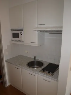 Möblierte 1-Zimmer-Wohnung – Bild 3