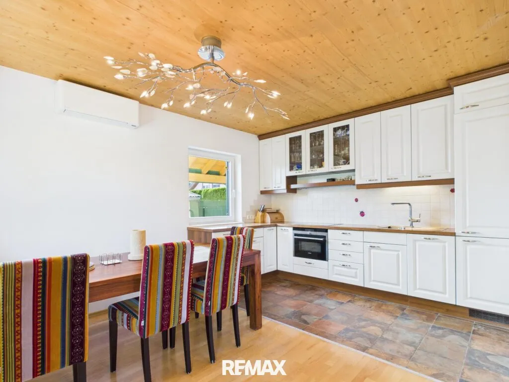 EXKLUSIVES SEEHAUS AM NEUFELDER SEE - MODERNES WOHNEN MIT PRIVATEM WASSERZUGANG - Ansicht 3