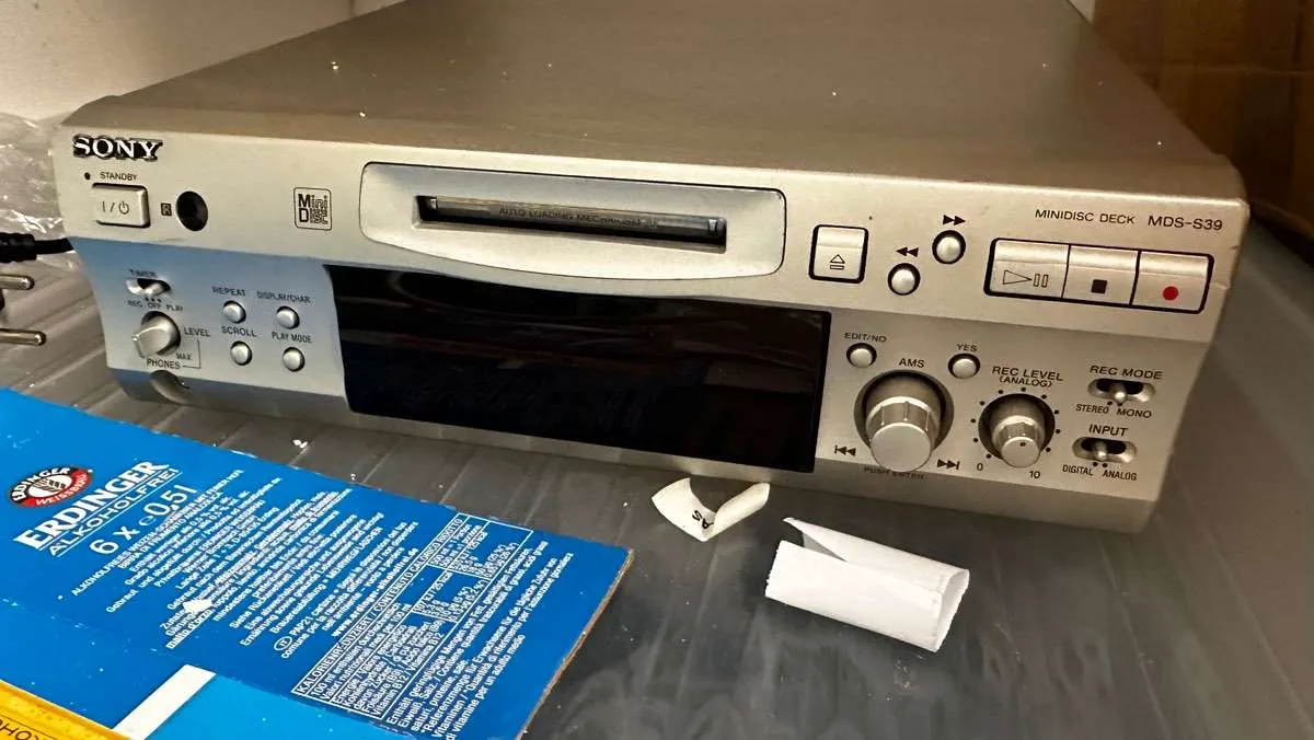 Used Sony MDS-S39 Minidisc players for Sale | HifiShark.com