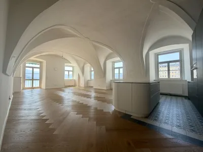 4-Zimmer-Wohnung mieten in Gmunden – 172,73 m², € 3.800 – Bild 9 von 35
