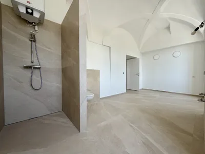 4-Zimmer-Wohnung mieten in Gmunden – 172,73 m², € 3.800 – Bild 34 von 35
