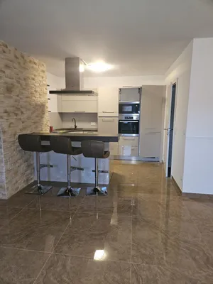 3-Zimmer-Wohnung mieten in Wien – 90 m², € 1.790 – Bild 1 von 4