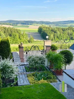 7-Zimmer-Gewerbeimmobilie kaufen in Ried im Innkreis – 290 m², € 995.000 – Bild 26 von 31
