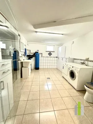 7-Zimmer-Gewerbeimmobilie kaufen in Ried im Innkreis – 290 m², € 995.000 – Bild 31 von 31