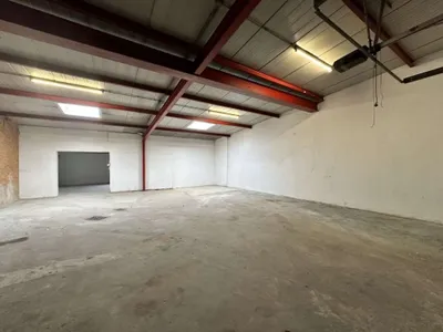 4-Zimmer-Gewerbeimmobilie mieten in Graz – 245 m², € 1.500