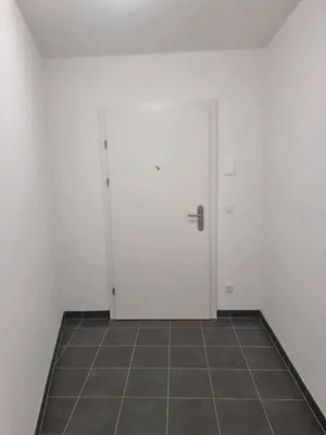 2-Zimmer-Wohnung mieten in Wiener Neustadt – 42 m², € 455 – Bild 2 von 23