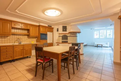 13-Zimmer-Haus kaufen in Mödling – 378,17 m², € 980.000 – Bild 21 von 27