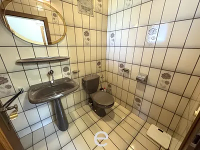 6-Zimmer-Haus kaufen in Eferding – 172 m², € 330.000 – Bild 12 von 32