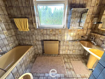 6-Zimmer-Haus kaufen in Eferding – 172 m², € 330.000 – Bild 10 von 32