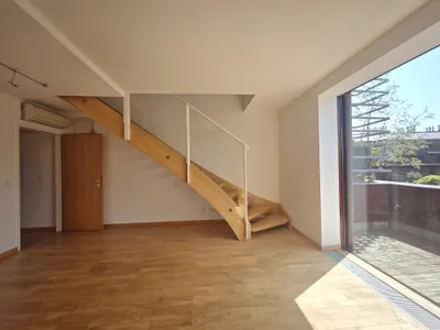 4 Zimmer - 2 Terrassen - Dachgeschosswohnung von Stararchitekt – Bild 3