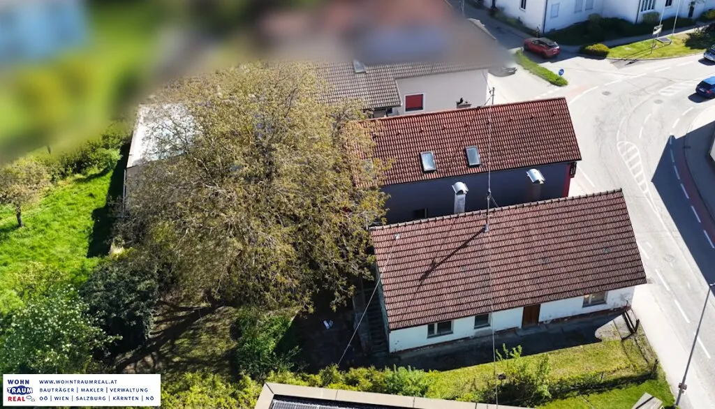 Sanierungsbedürftiges Haus mit großem Grundstück in bester Lage - Widok 2