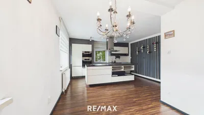 6-Zimmer-Gewerbeimmobilie kaufen in Linz Land – 207 m², € 598.000 – Bild 7 von 24