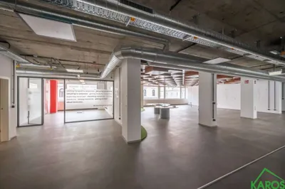 Gewerbeimmobilie mieten in Wien – 4 136,2 m², € 85.546 – Bild 21 von 40