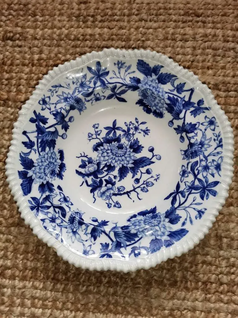 Porzellan - Englisch, € 5,- (5424 Rengerberg)
