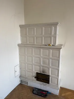 3 Zimmer Stilvoller Altbauwohnung mit Charme, 3 Stock ohne Lift in Top Lage – Bild 3