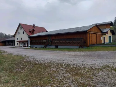 1-Zimmer-Gewerbeimmobilie mieten in Kirchdorf an der Krems – 150 m², € 550