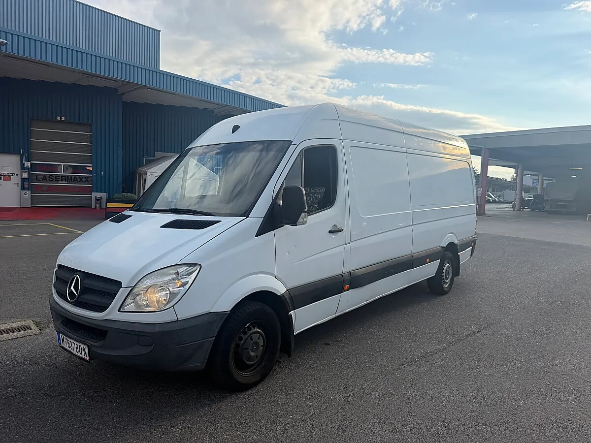 Mercedes-Benz Sprinter
