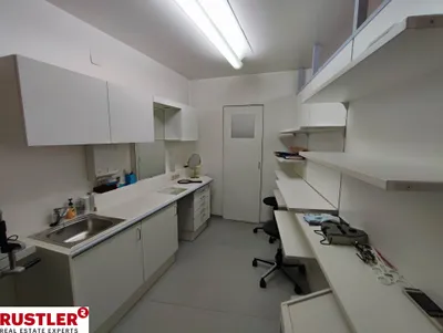 Gewerbeimmobilie mieten in Wien – 138 m², € 3.123 – Bild 8 von 13