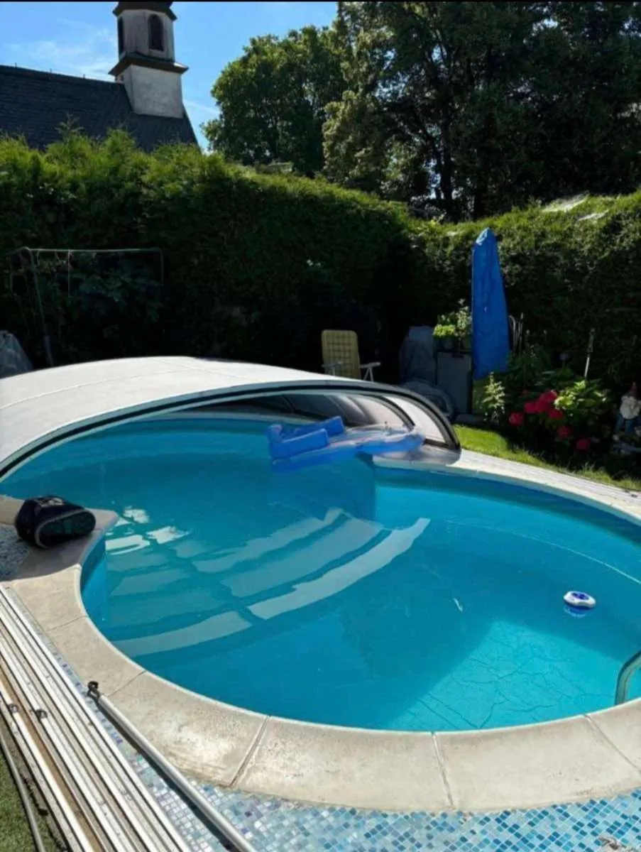 Sonniges Doppeleinfamilienhaus mit Pool, Zirl