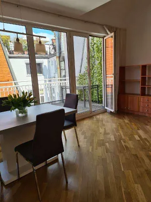 Ruhige und große Terrasse im 1. Bezirk!! MÖBLIERTE WOHNUNG Nahe Stadtpark – Bild 2