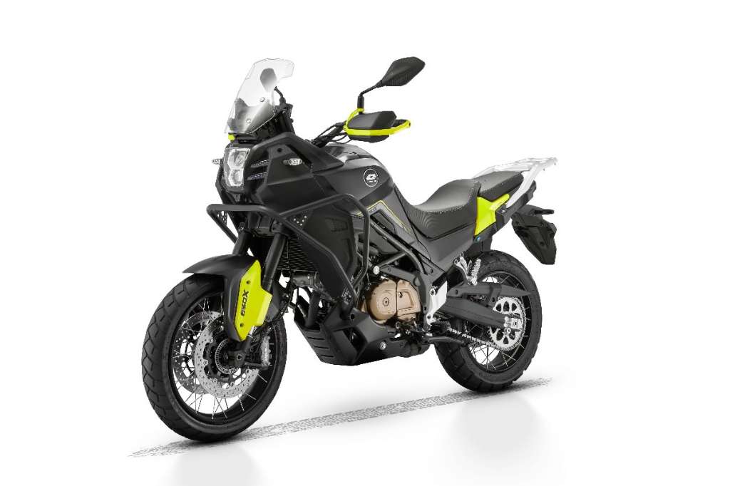 QJ Motor SVT 650X E5+ (PROMP) Tourer