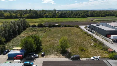 Gewerbeimmobilie kaufen in Bruck an der Leitha – 10 751 m², € 2.750.000 – Bild 2 von 8