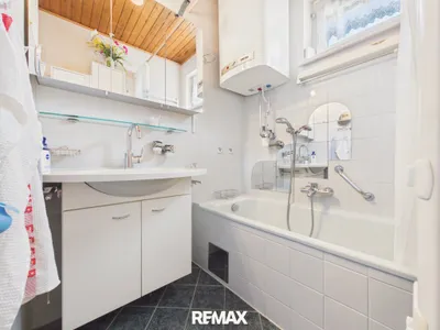 Wohnung kaufen in Bruck an der Leitha – 63,08 m², € 160.000 – Bild 5 von 11