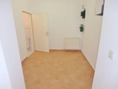 1-Zimmer-Gewerbeimmobilie mieten in Wien – 34 m², € 458 – Bild 6 von 9