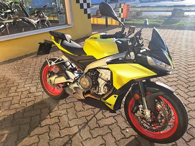 Aprilia Tuono 660 ABS