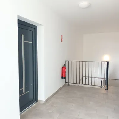 1-Zimmer-Gewerbeimmobilie mieten in Gänserndorf – 26 m², € 248 – Bild 9 von 13