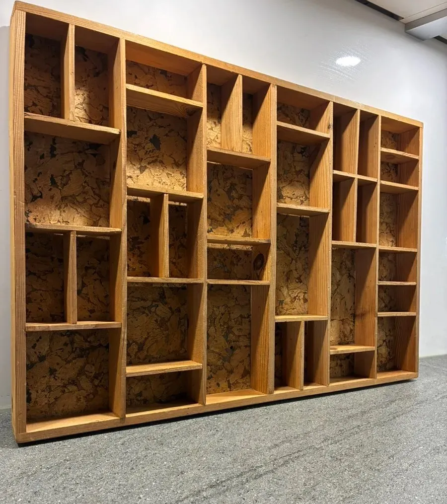 Großer Holz-Setzkasten / Regal für Sammler (60x41x4 cm) - Top Zustand!, € 20,- (1110 Wien)