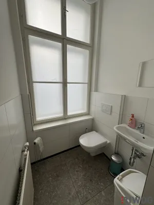 7-Zimmer-Wohnung mieten in Wien – 270,53 m², € 4.897 – Bild 11 von 17