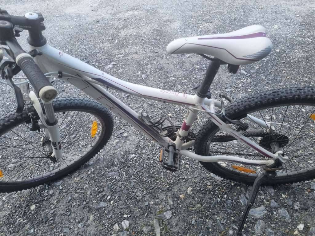 Fahrrad Mdchen Cube 26 Zoll,  110,- (5660 Eschenau) - willhaben